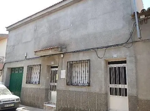 Casa en calle de la Loba, 8